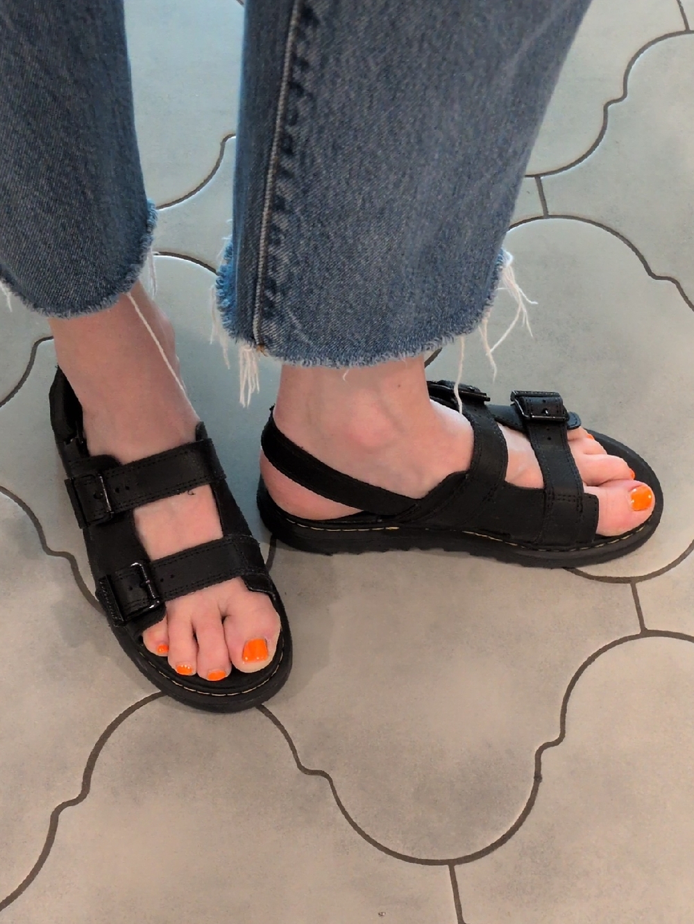 Dr. Martens Doc's DM's VAREL J Black Strappy Buckle Sandals
